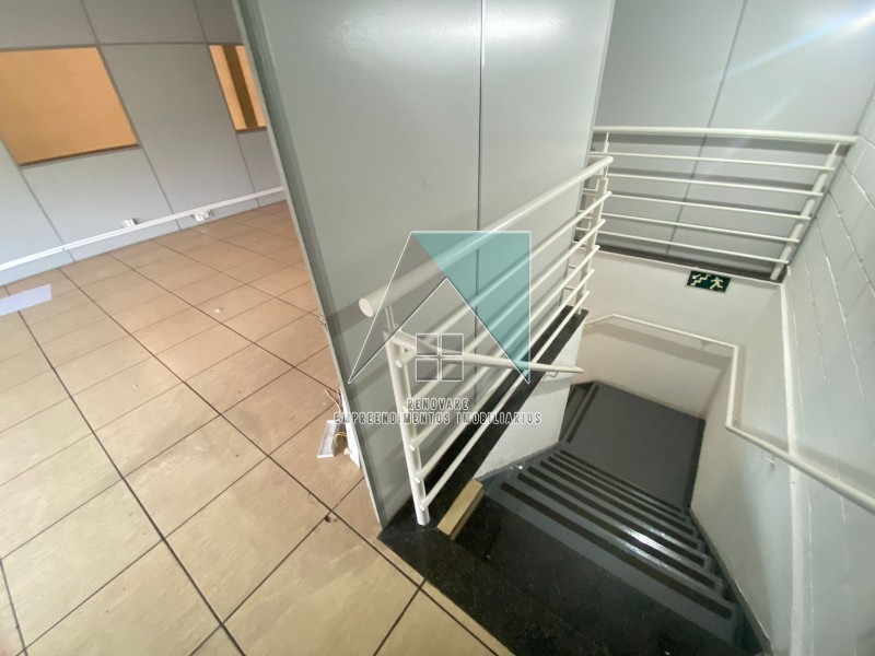 Renovare Empreendimentos Imobiliários | Imobiliária em Ribeirão Preto | Galpão/Área - Jardim do Trevo - Ribeirão Preto